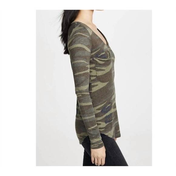 NEW Z SUPPLY one pocket long sleeve top in camo - Picture 2 of 3